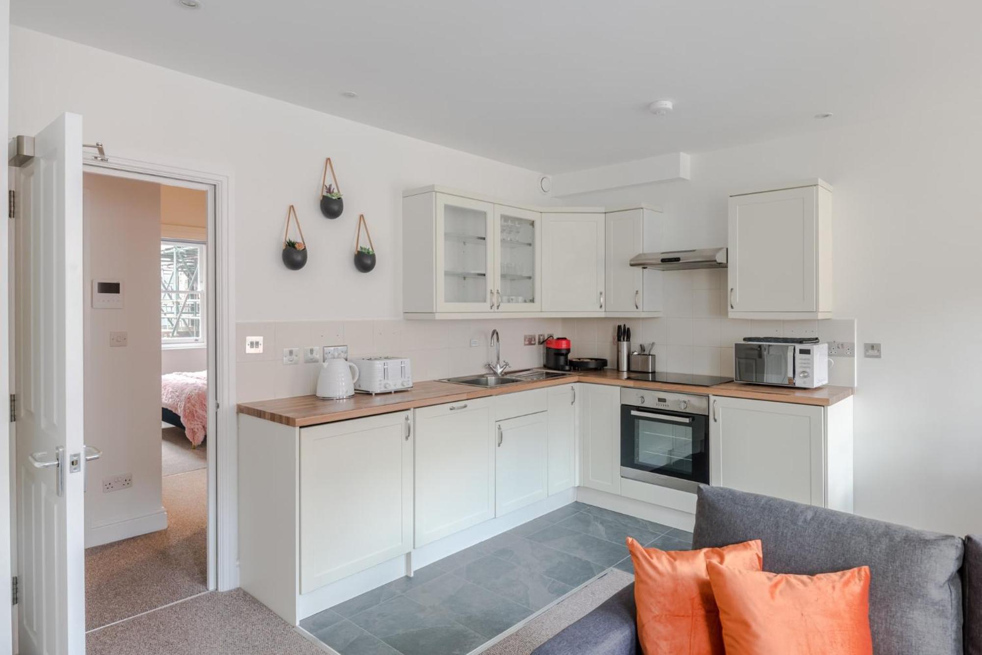 The Sensual Breeze - Fitzrovia - Frankie Says Apartman London Kültér fotó